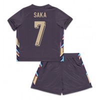 Camiseta Inglaterra Bukayo Saka #7 Visitante Equipación para niños Eurocopa 2024 manga corta (+ pantalones cortos)